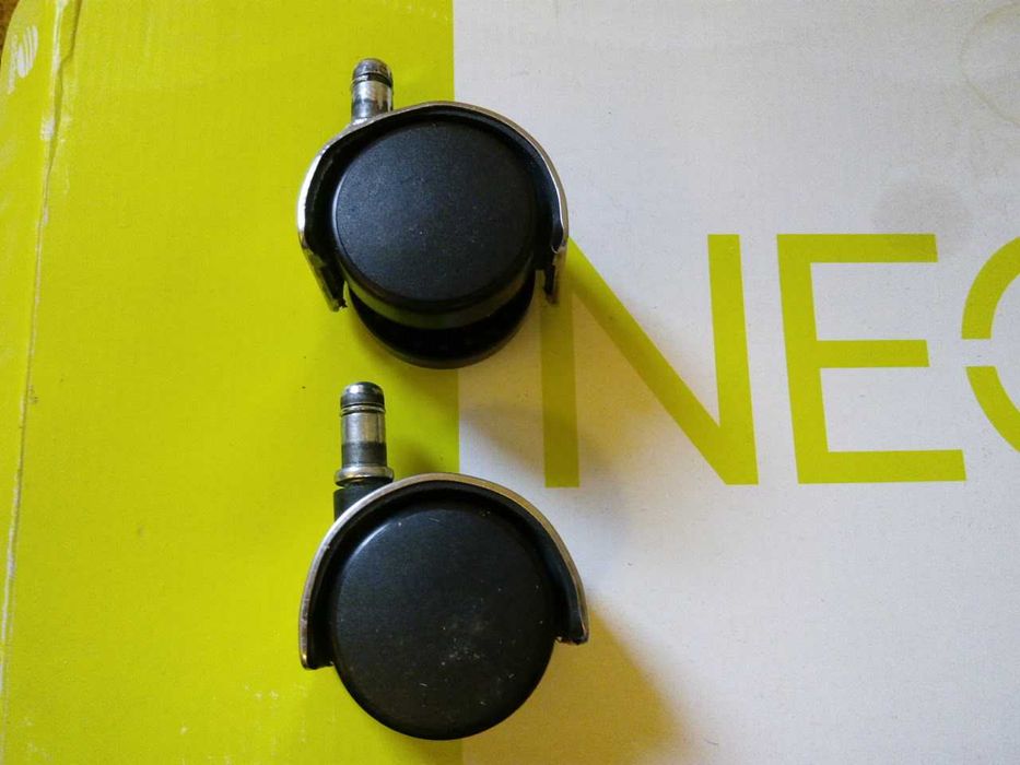 колесики (ролики) от офисного кресла 2 шт.