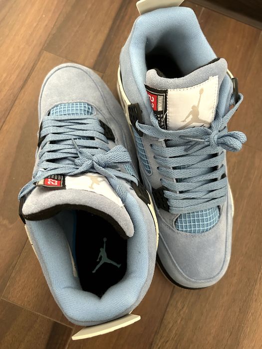 Jordan 4 University Blue *Reducere*