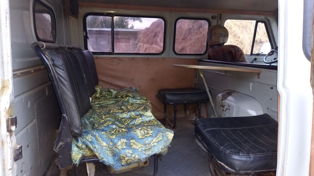 Продам УАЗ таблетка