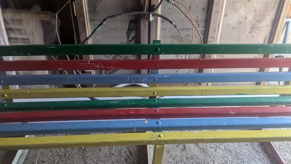 Продам садовую скамейку. Большую