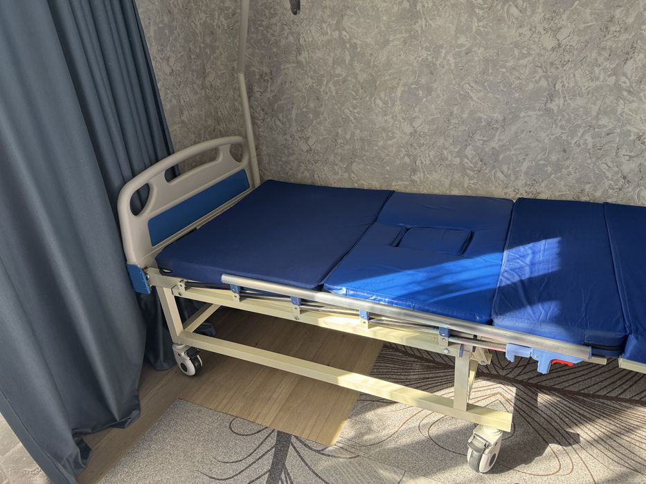 Инвалидная кровать