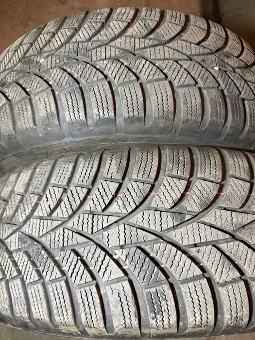 Зимни Гуми 195/65/15  TOYO OBSERVE S944