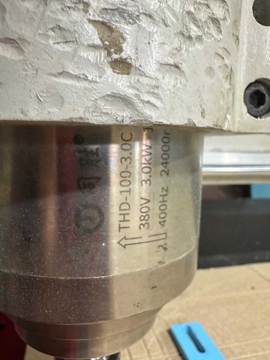 Фрезерный станок с ЧПУ