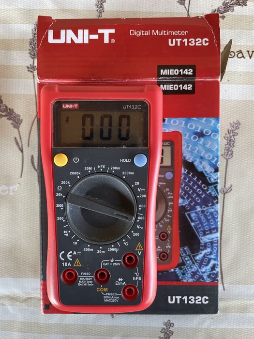 Aparat de masura/Multimetru UNI-T UT132