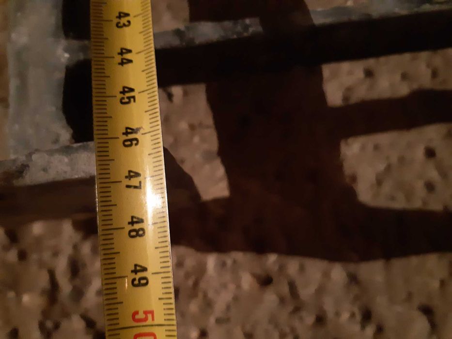 Vand Balustrada/mana curenta