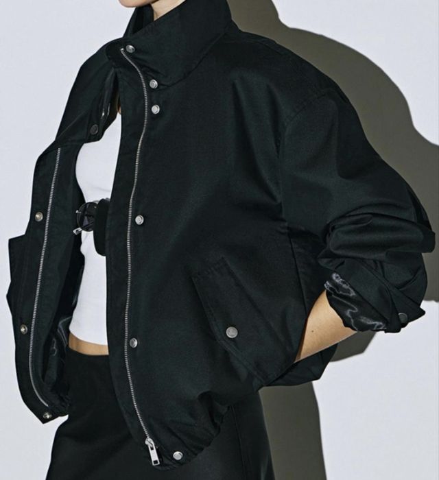 женская куртка бомбер