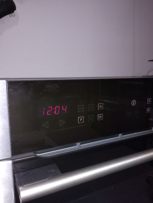 Фурна Siemens Black edition