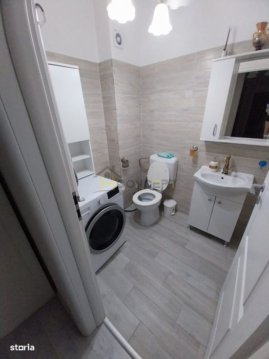 Inchiriere 3 camere mobilat utilat loc parcare str Biruintei
