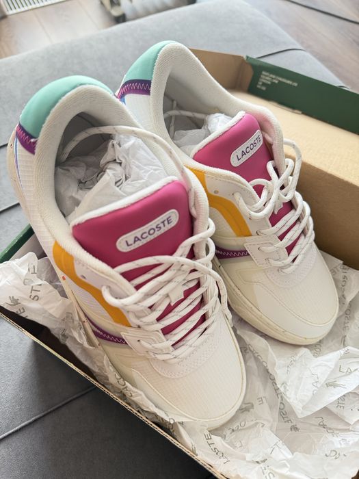 Lacoste кроссовки женские