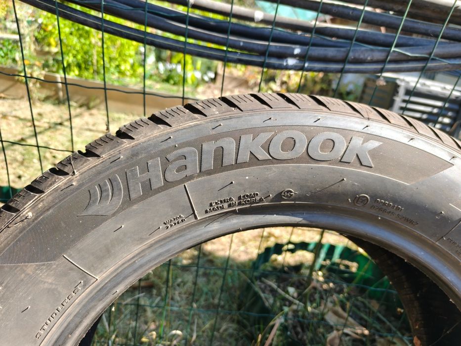 Set anvelope iarna 225/60/R18 Hankook