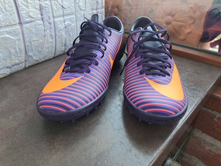 мъжки стоножки,футболни кецове,спортни обувки,Nike Mercurial,найк,44,Нови!