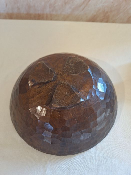 Фруктиера и купа за ядки