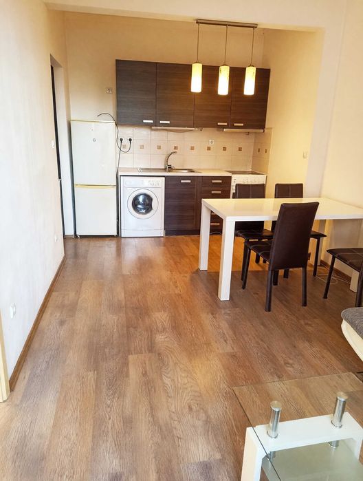 Дава се под наем Двустаен апартамент в София, Център - 61 кв.м за 499 € - Снимка #2
