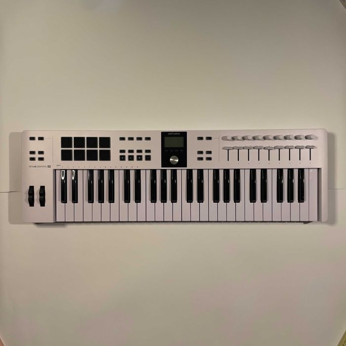Midi Arturia KeyLab MK3 49 – ca nouă, cutie + software incluse