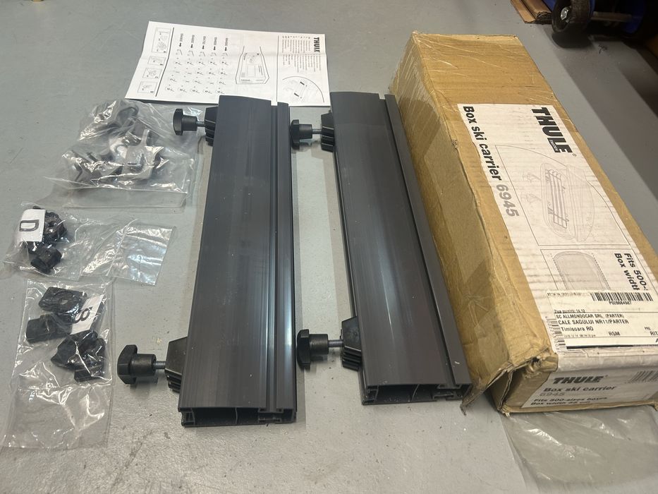 Thule ski carrier 6945