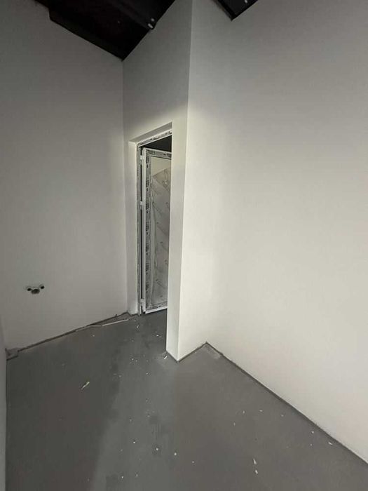 Дава се под наем Склад в Пловдив, Индустриална зона - Юг - 444 кв.м за 1780 € - Снимка #4