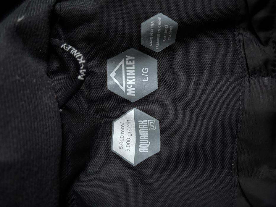 Черно зимно яке McKinley L