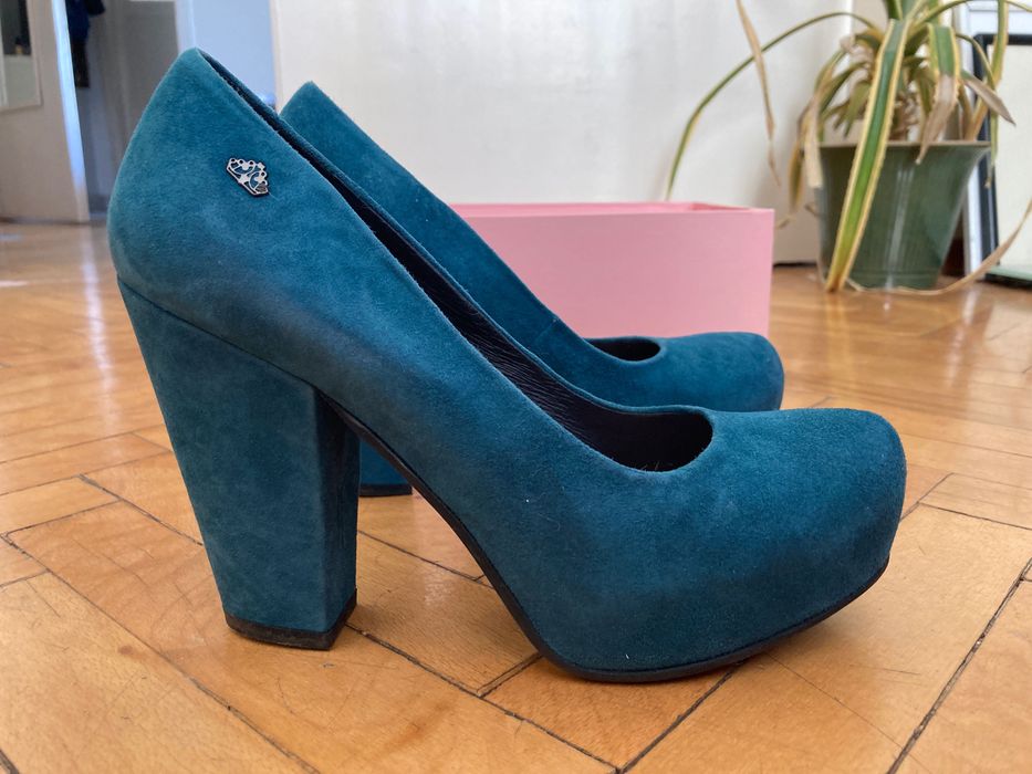 Дамски обувки с ток Fornarina - син велур