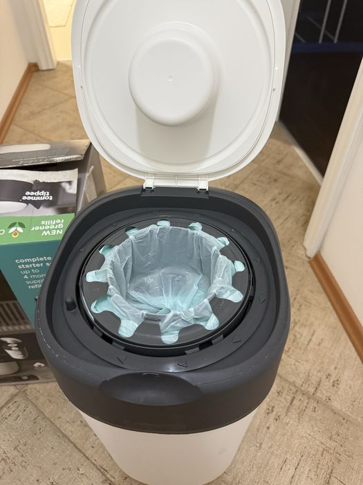 Хигиенен кош за памперси Tommee Tippee