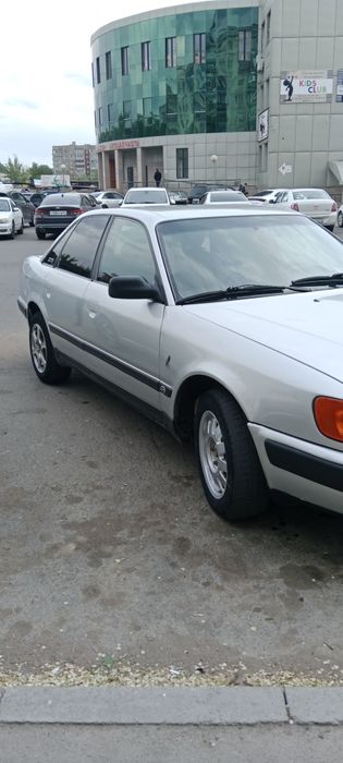 Продам Ауди 100 С 4