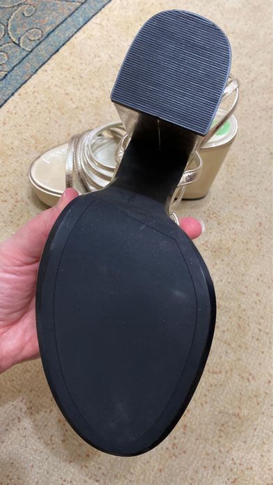 Bershka босоножки