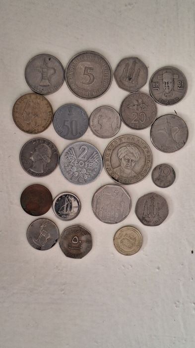 Продам монеты разных стран