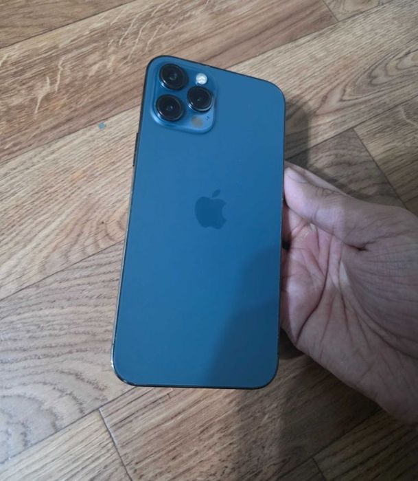 Iphone 12 ProMax.