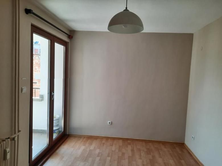 Дава се под наем Двустаен апартамент в София, Център - 52 кв.м за 678.3 € - Снимка #1