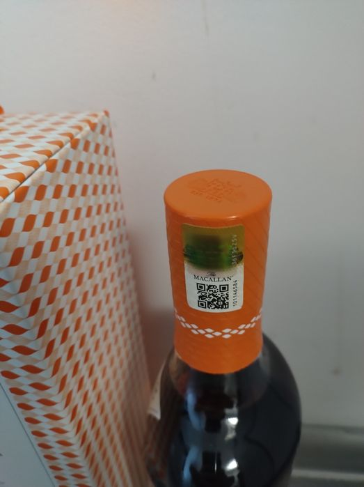 Macallan 18 colour collection Sigilat