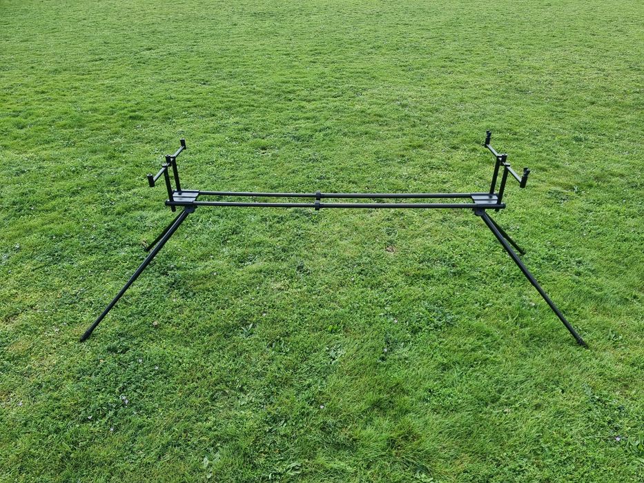 Шаранджийска стойка Delphin RPX-4 + 2 комплекта крака