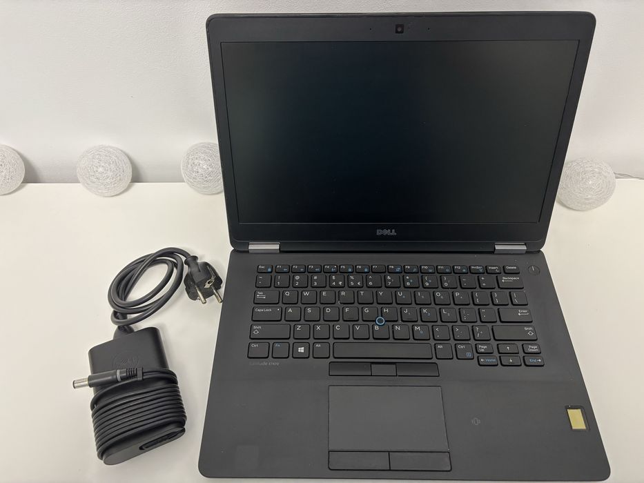 Dell Latitude E7470 – i5 / 8GB / SSD 256GB – DEFECT DISPLAY