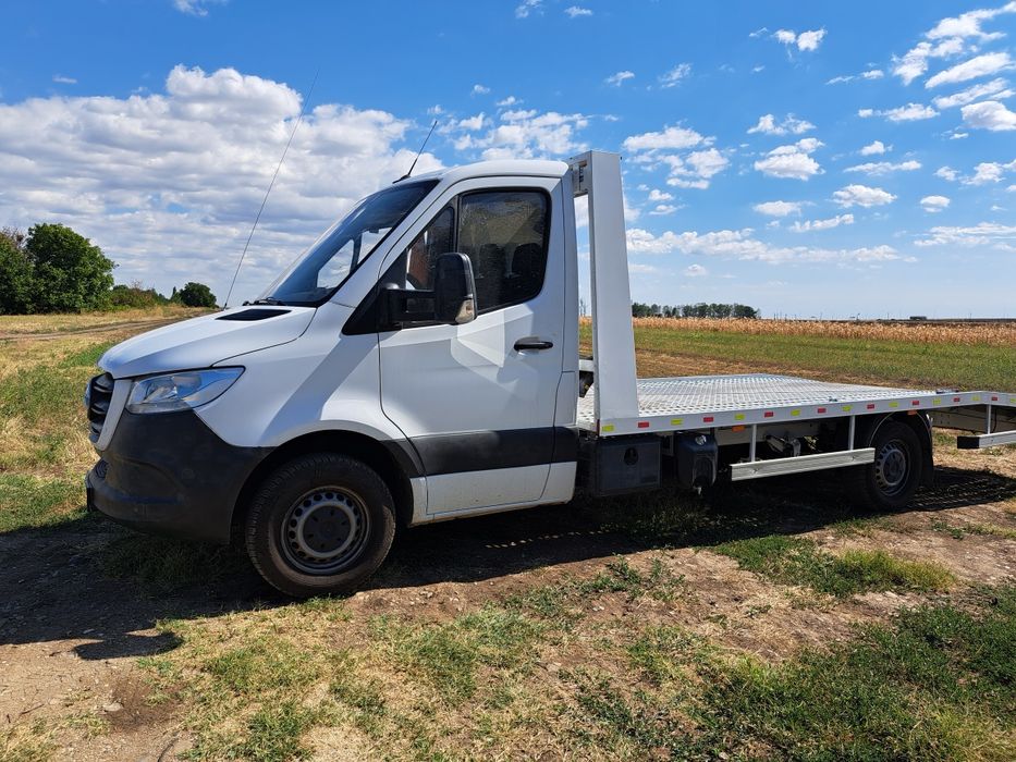 Autoplatformă mercedes sprinter