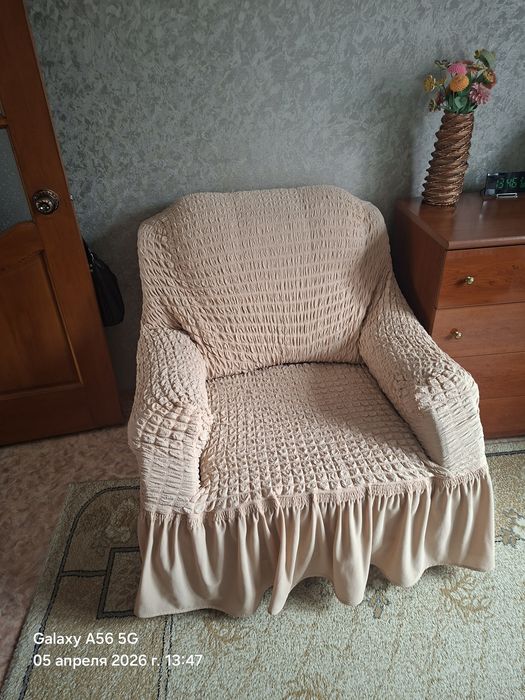 Мягкая мебель, тройка.