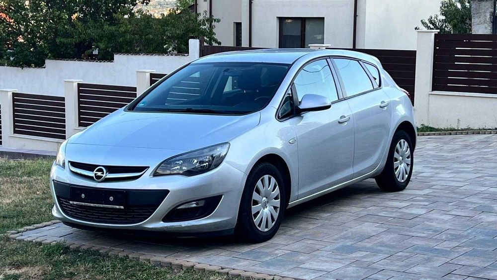 Opel Astra J 1,7 CDTI - 2014