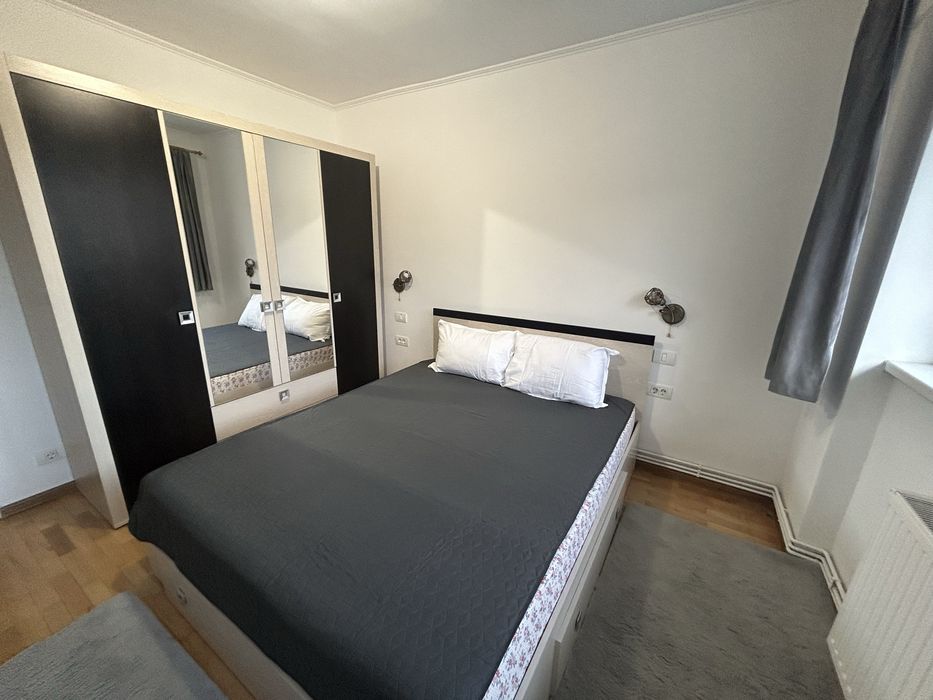 Inchiriez apartament cu 2 camere la Sinaia