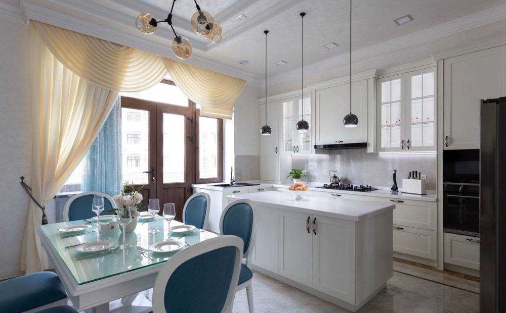 Сдается 3х квартира с новым ремонтом !Голден Хаус Новмасковская !