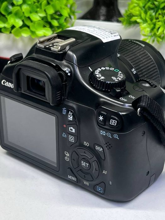 Фотоаппарат Canon EOS1100D