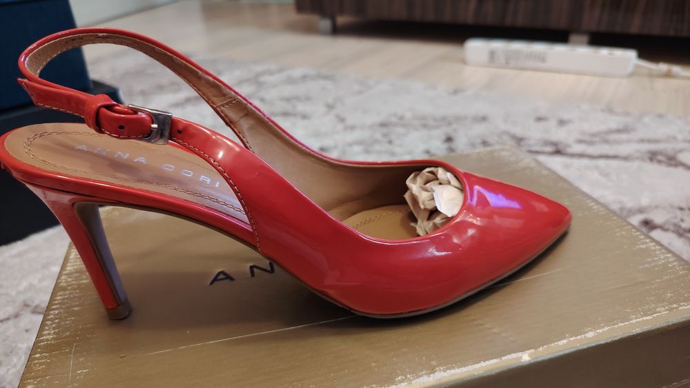 Pantofi Ana Cori, stiletto, corai, piele naturala, nr 39.ca noi!
