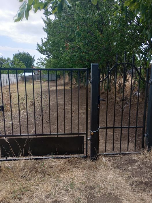 Vand teren pentru casa