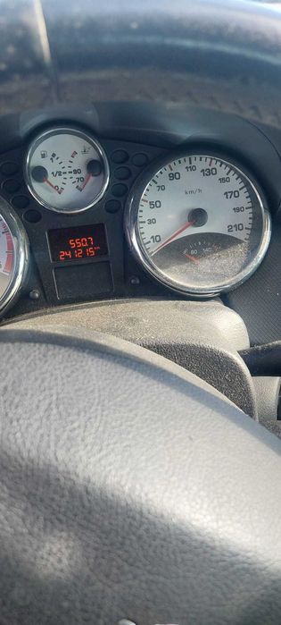 Peugeot 207 1.6 HDi 110CP • Diesel • AC • 2006