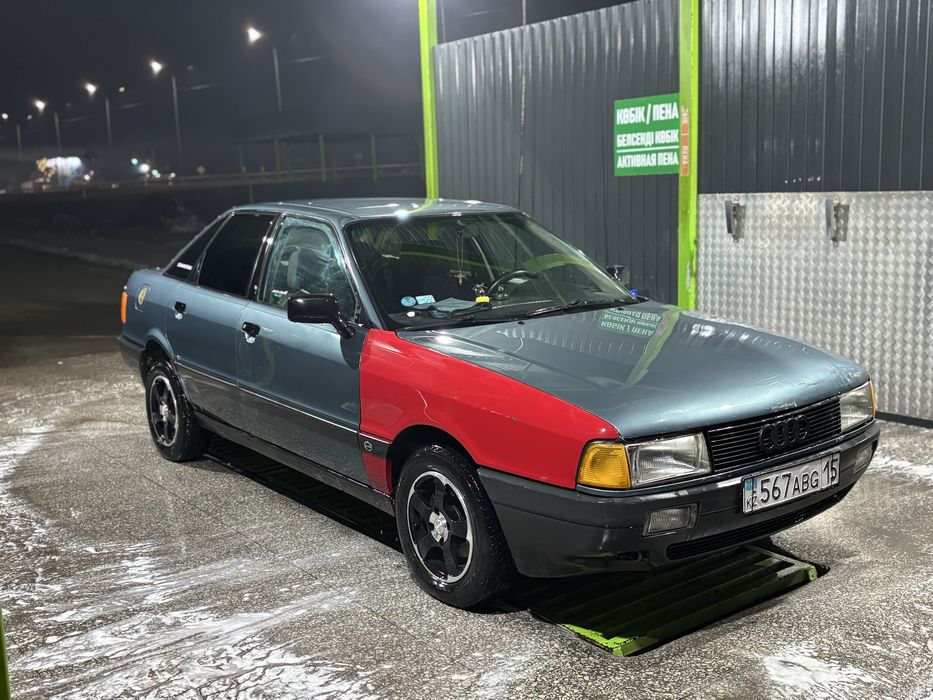Продам Ауди 80 б3