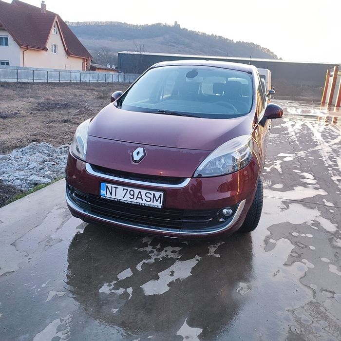 RENAULT Grand Scenic 2012 — imagine 3