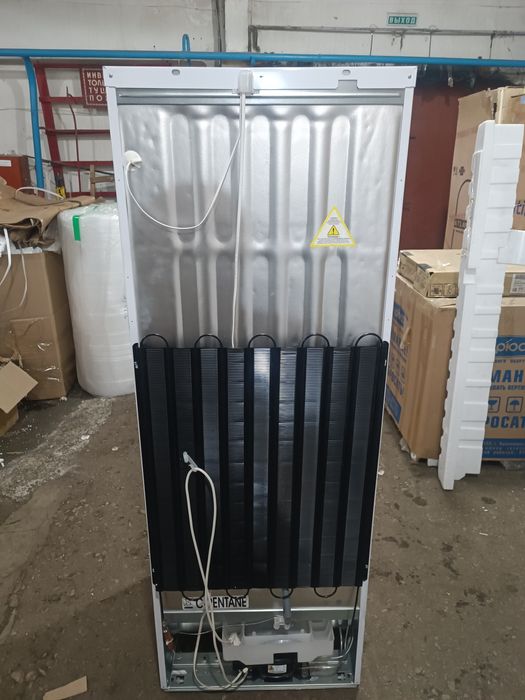 Холодильник Indesit