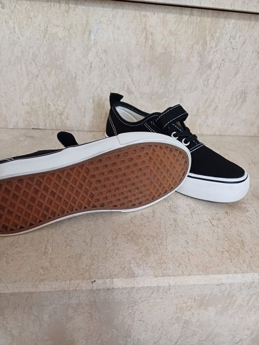 Детски гуменки за момиче