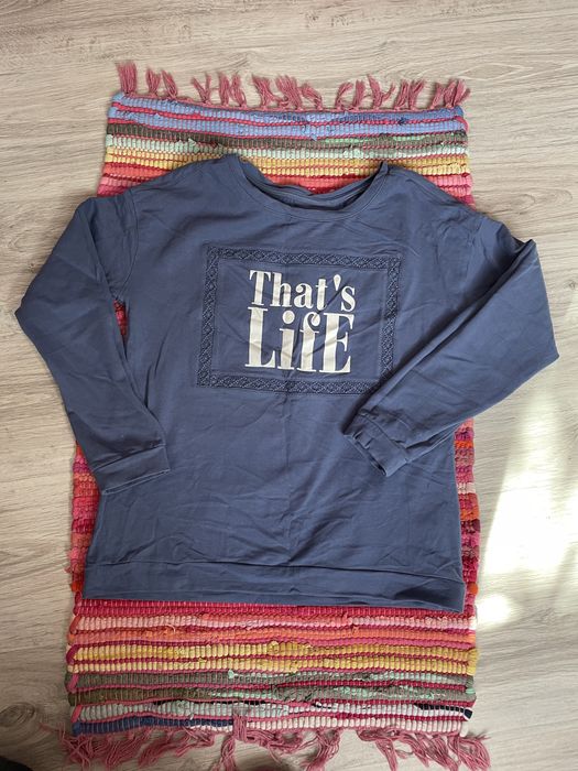 Дамски блузи и пуловери