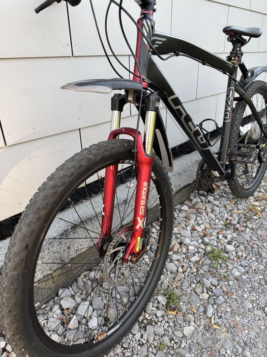 Bicicleta Felt Q520, Shimano Alivio/Altus, furca Suntour XCR, 26 inch