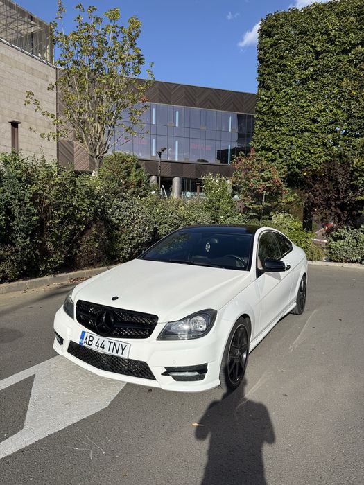 MERCEDES-BENZ C-Class 2012 — imagine 1