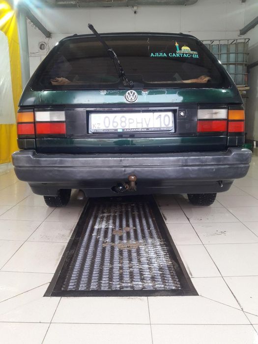 Продам пассат В3 93года