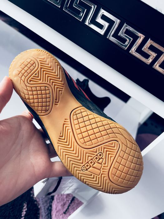 Страхотни! Маратонки Adidas Deportivo за Момче 32н. Като нови!