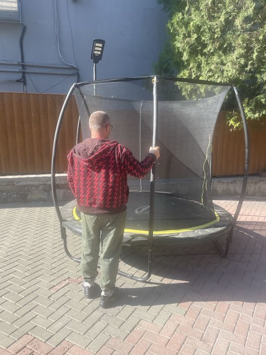 Батут детский в отличном состоянии
